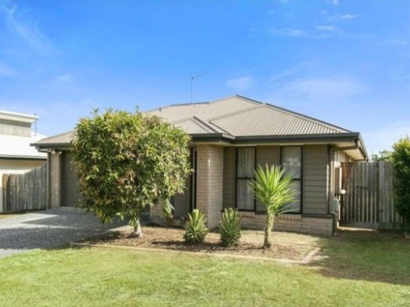 9 Moogerah Boulevard, Redbank Plains, QLD 4301 Australia