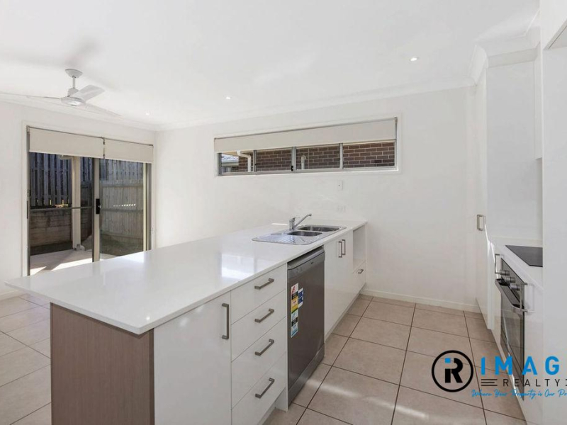 31B Aspinall Street, LEICHHARDT, QLD 4305 AUS