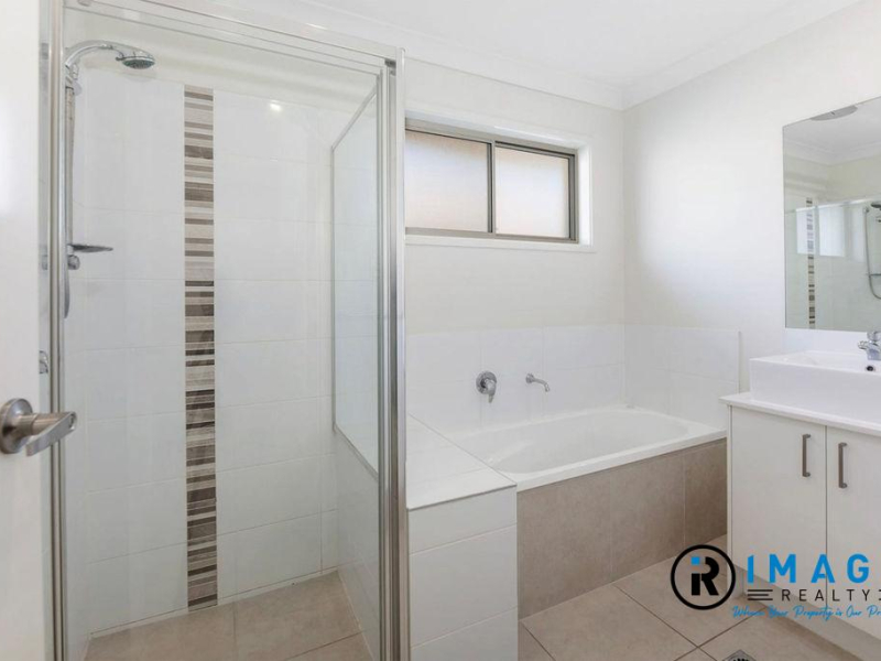 31B Aspinall Street, LEICHHARDT, QLD 4305 AUS