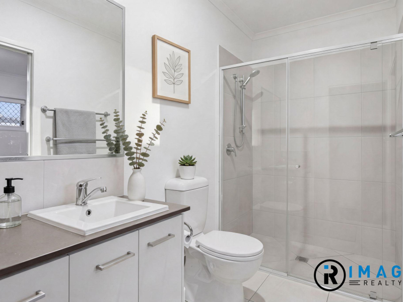 1&2/2D David Street, BURPENGARY, QLD 4505 AUS