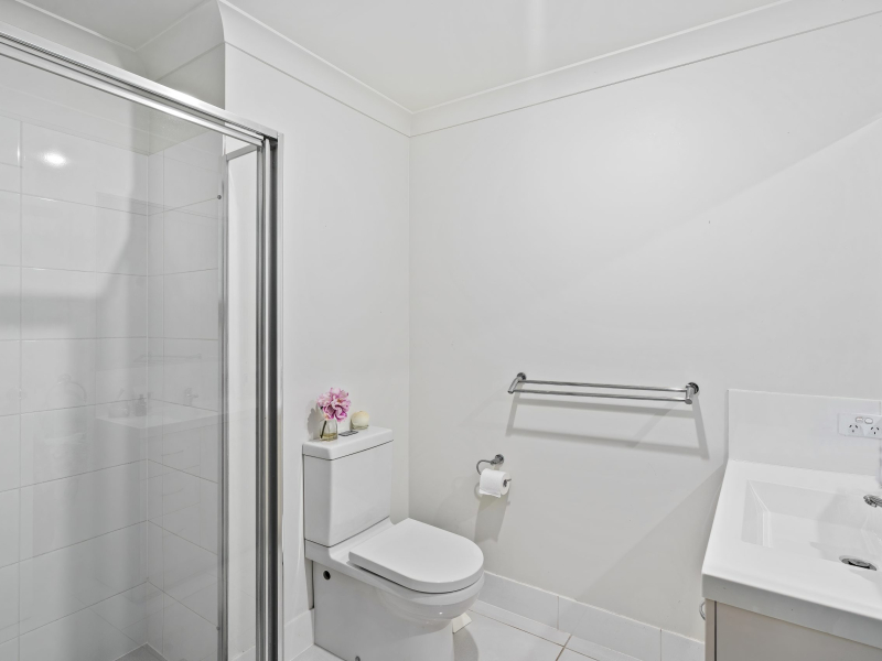 6 Codrington Circuit, PACIFIC PINES, QLD 4211 AUS