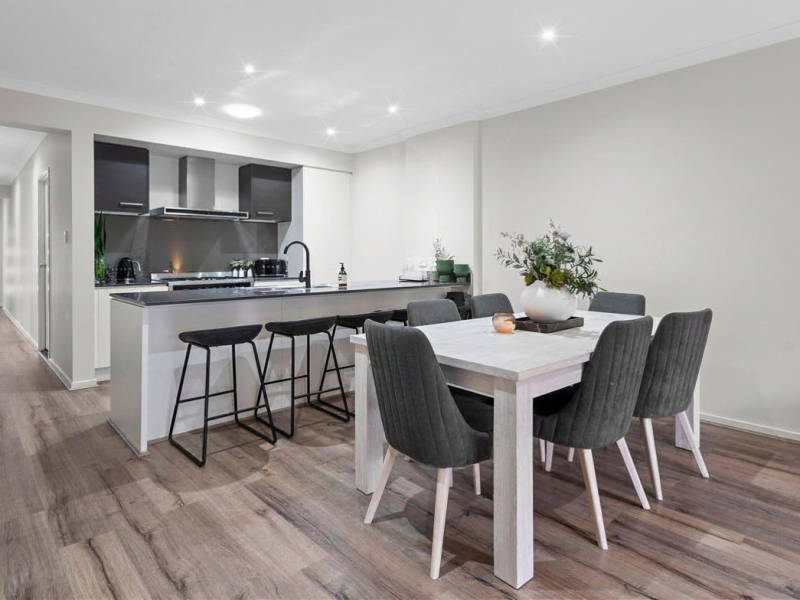 12 Tempera Place, YARRABILBA, QLD 4207 AUS