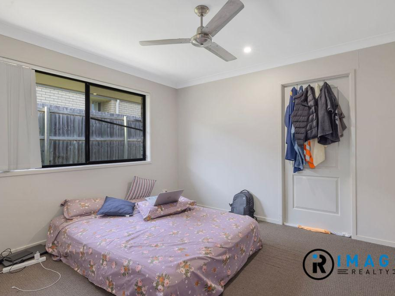 70 Kyoto Street, BRASSALL, QLD 4305 AUS