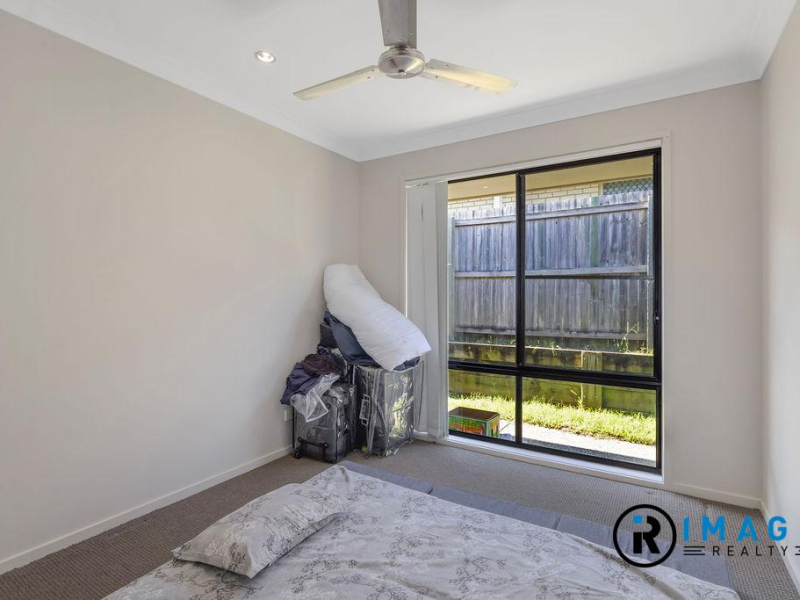 70 Kyoto Street, BRASSALL, QLD 4305 AUS