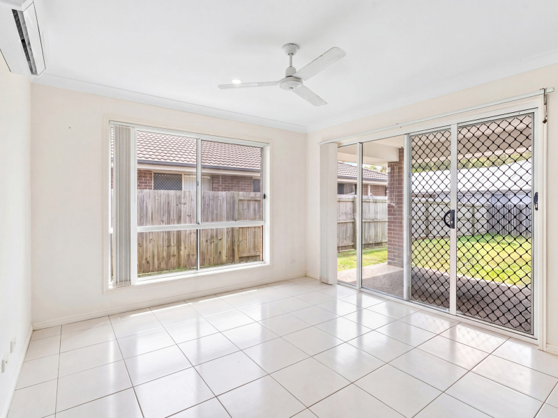 40-42 River Street, LOGAN VILLAGE, QLD 4207 AUS