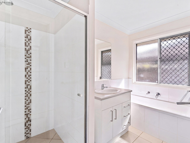 40-42 River Street, LOGAN VILLAGE, QLD 4207 AUS