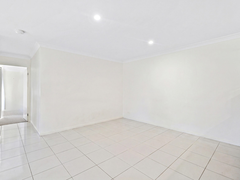 40-42 River Street, LOGAN VILLAGE, QLD 4207 AUS