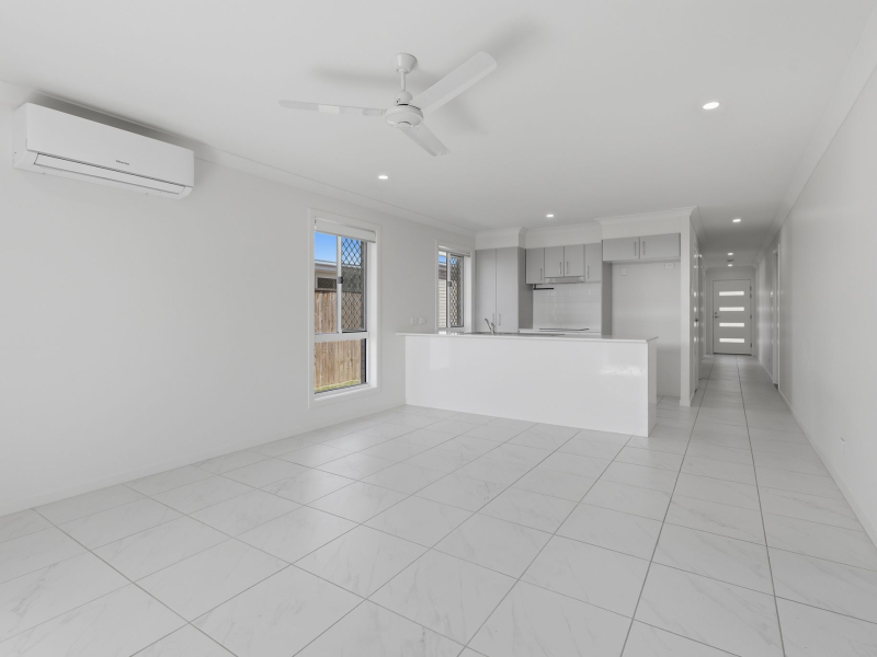 16 Charlotte Crescent, CABOOLTURE, QLD 4510 AUS
