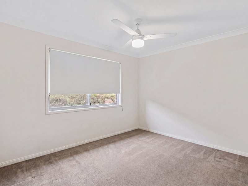 16 Saltram Avenue, HOLMVIEW, QLD 4207 AUS