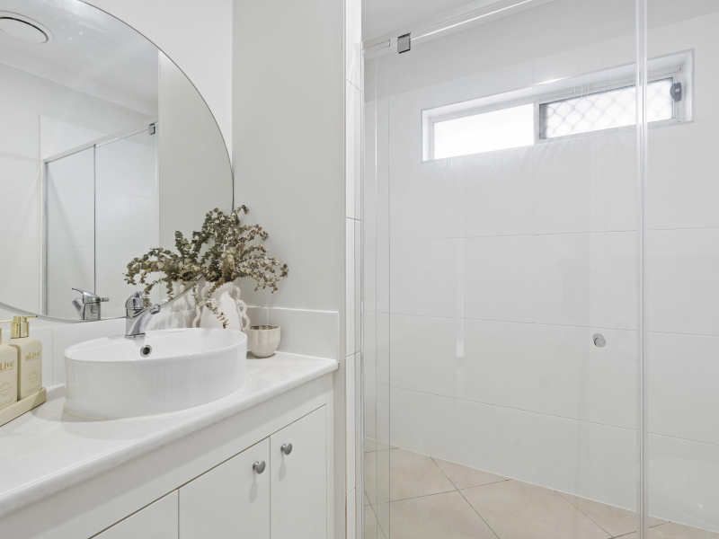 18 Hurley Street, PIMPAMA, QLD 4209 AUS