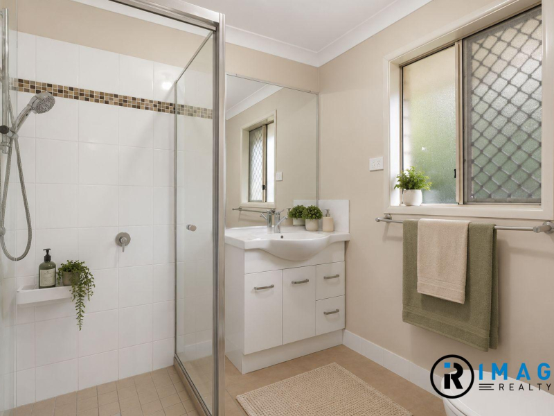 15A Mcgill Street, RACEVIEW, QLD 4305 AUS