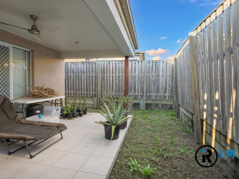11 Folkes Close, BELLBIRD PARK, QLD 4300 AUS