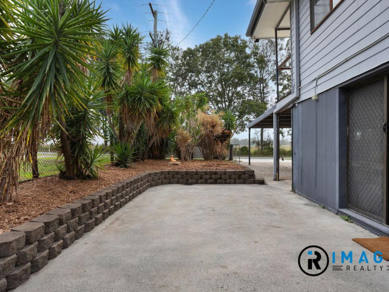 130 Berry Street, YAMANTO, QLD 4305 AUS