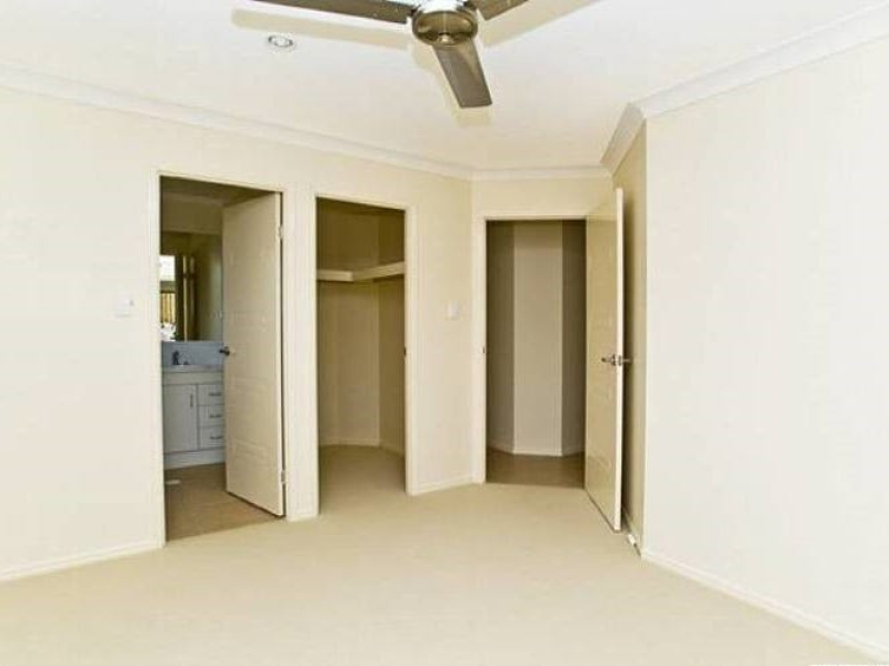 13 Rebecca Circuit, EAGLEBY, QLD 4207 AUS
