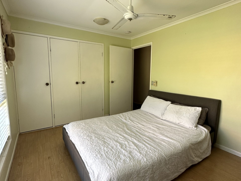 16 King Arthur Boulevard, BETHANIA, QLD 4205 AUS