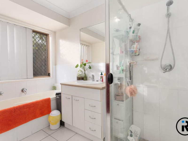 38 Drysdale Place, Brassall, QLD 4305 Australia