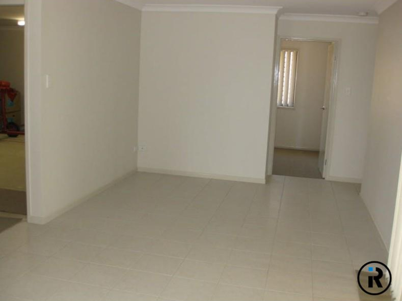 25 Ramsey Ct, Lowood, QLD 4311