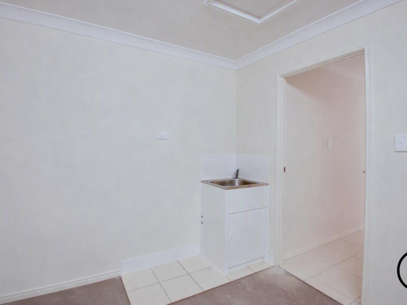 1/14 Gooloowan Cct, Brassall, QLD 4305