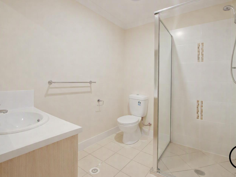 1/14 Gooloowan Cct, Brassall, QLD 4305