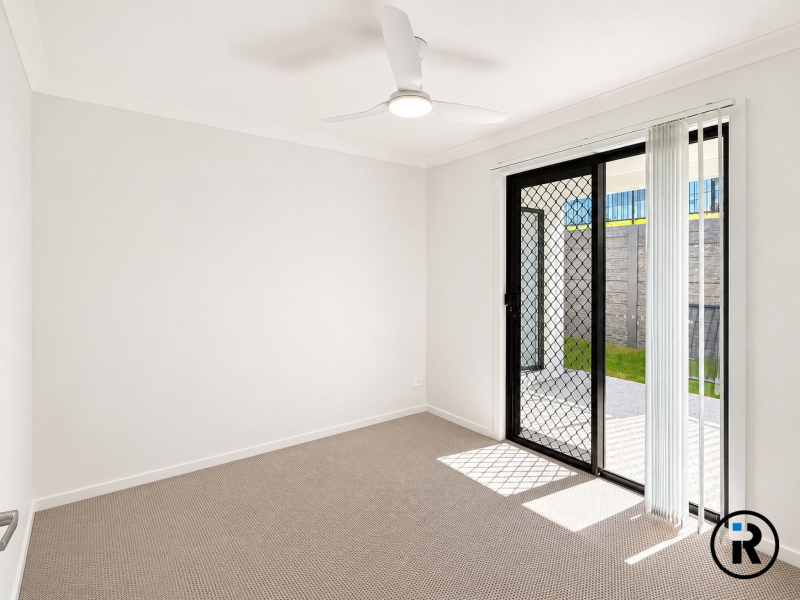 1/56 Hilltop Drive, Burnside, QLD 4560 Australia
