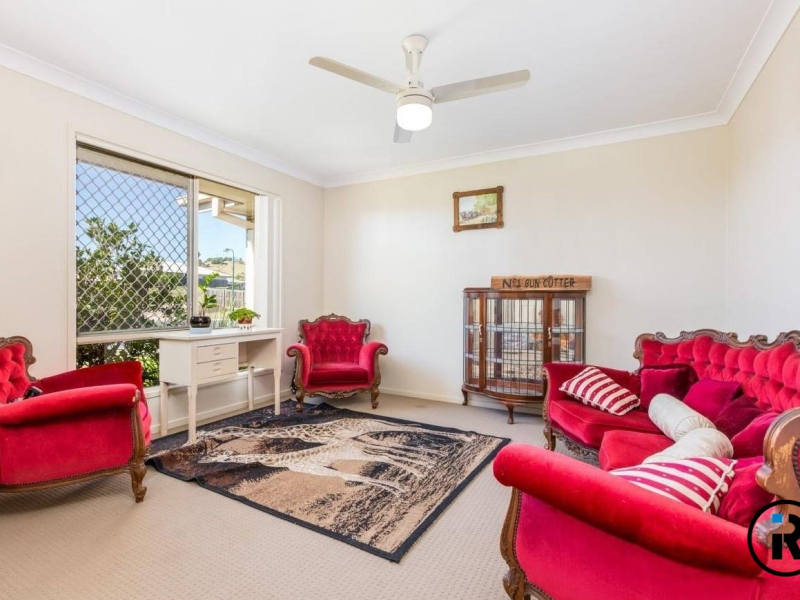 12 Brolga Street, Lowood, QLD 4311 Australia