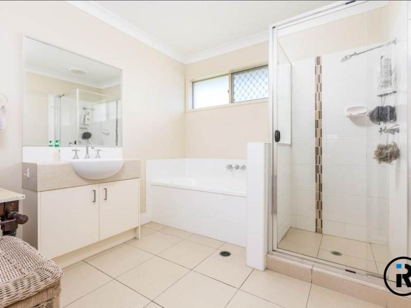 12 Brolga Street, Lowood, QLD 4311 Australia