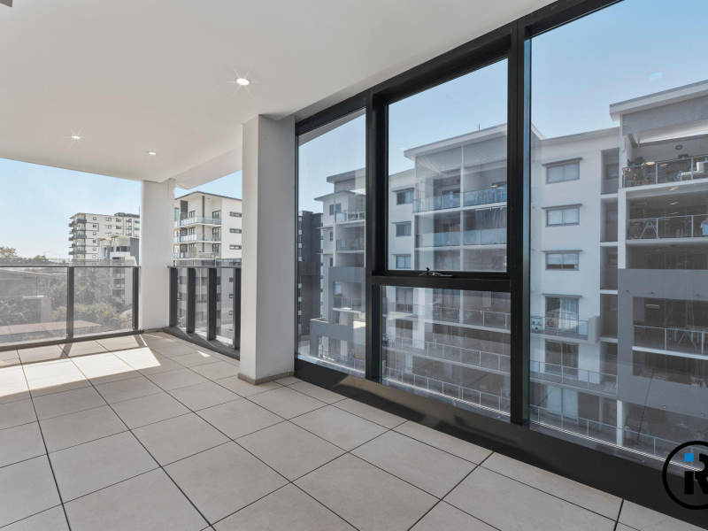 304/50 Carl Street, Woolloongabba, QLD 4102 Australia
