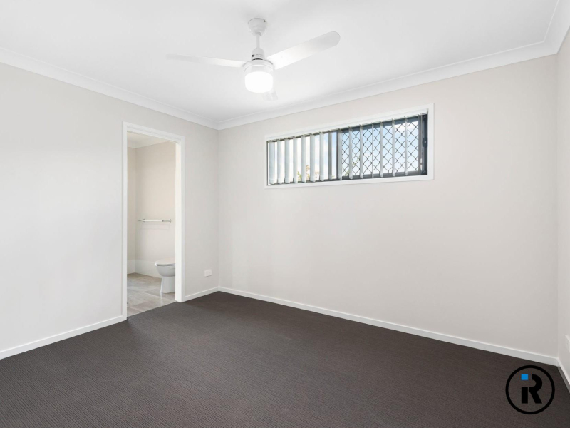 2/43C Pinelands Street, Loganlea, QLD 4131