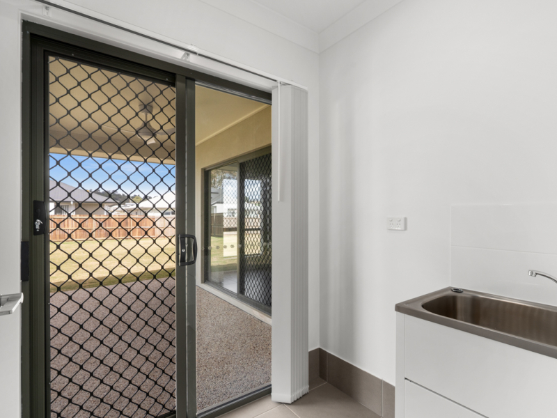 25 Abbeyfeale Circuit, Meringandan West, QLD 4352 Australia