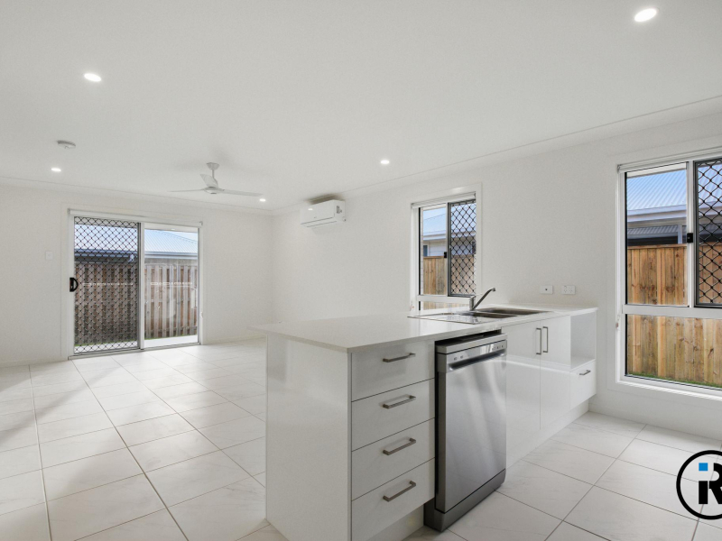 16 Charlotte Crescent, Caboolture, QLD 4510