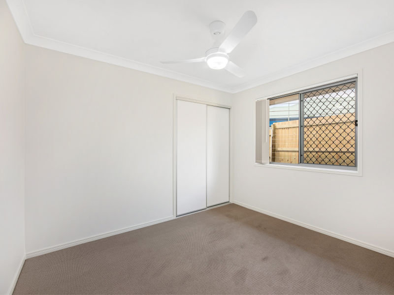 2/20 Bruce Baker Crescent, Crestmead, QLD 4132 Australia