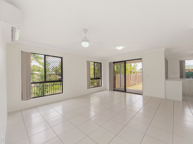 1/8 Pendragon St, Raceview, QLD 4305 Australia