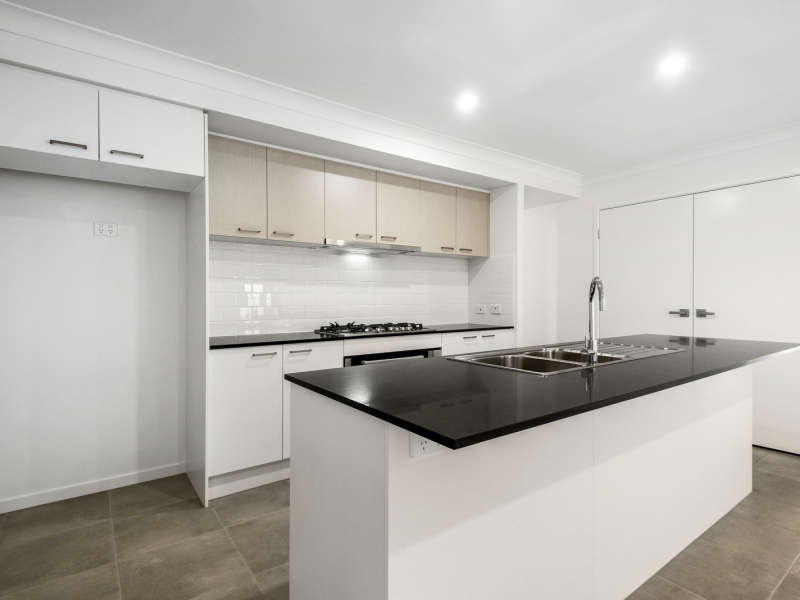 87 Charlotte Avenue, Nirimba, QLD 4551 Australia