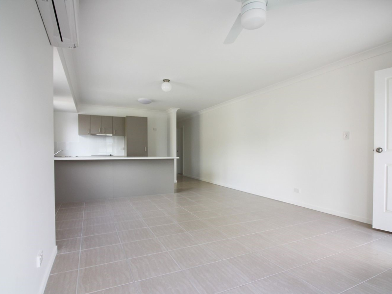 1/2B Cahill Street, Strathpine, QLD 4500 Australia