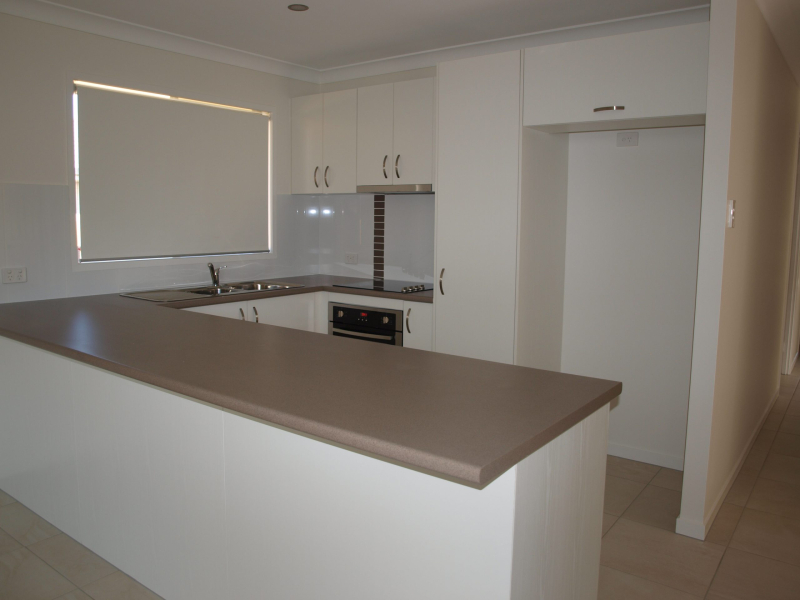 8 Carron Ct, Brassall, QLD 4305
