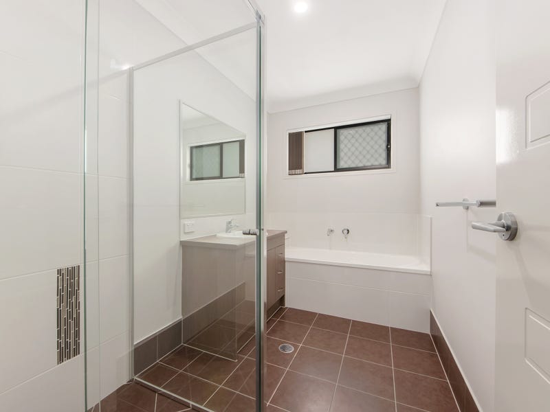 1/23 Greenpark Drive, CRESTMEAD, QLD 4132 AUS