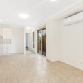 2/8 Mounthill Street, HILLCREST, QLD 4118 AUS