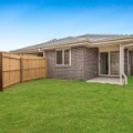 2/8 Mounthill Street, HILLCREST, QLD 4118 AUS