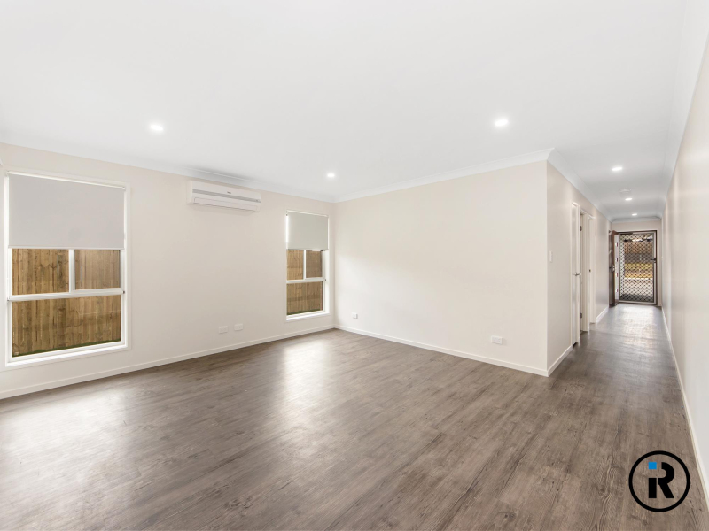1/23 Farmer Place, Park Ridge, QLD 4125 Australia