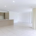 2/2 Clay Court, Pimpama, Qld 4209