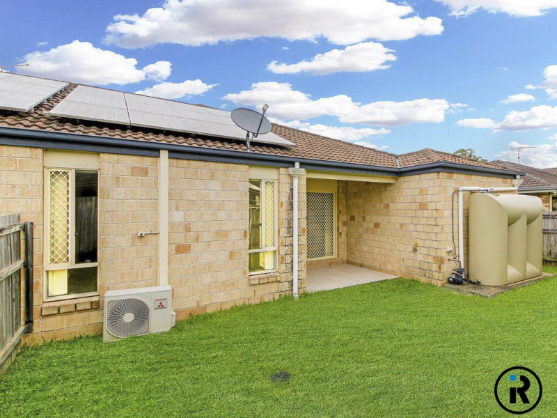 2/2 Clay Court, Pimpama, Qld 4209