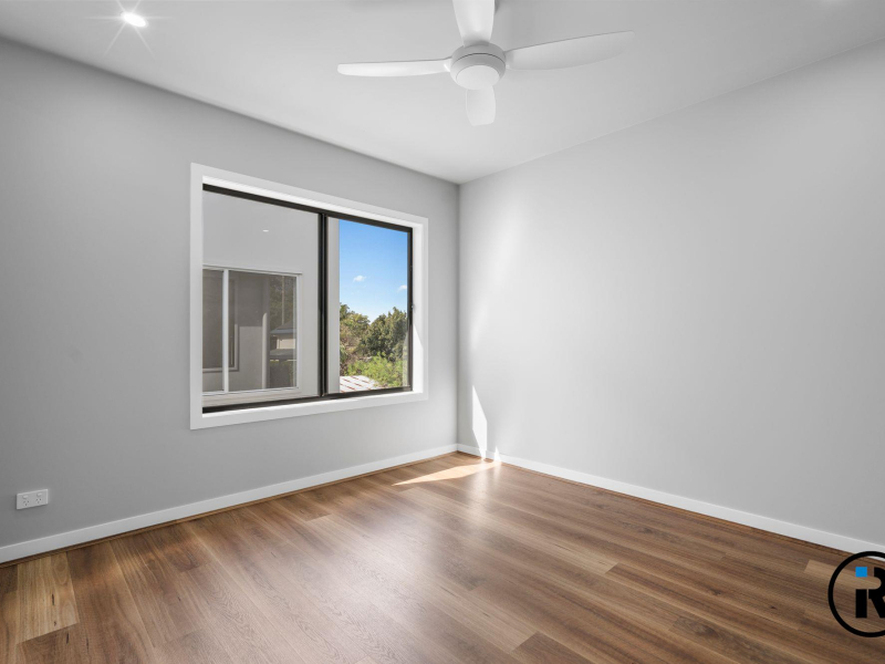 7 Pond Street, Mount Gravatt East, QLD 4122 Australia