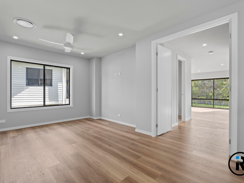 7 Pond Street, Mount Gravatt East, QLD 4122 Australia