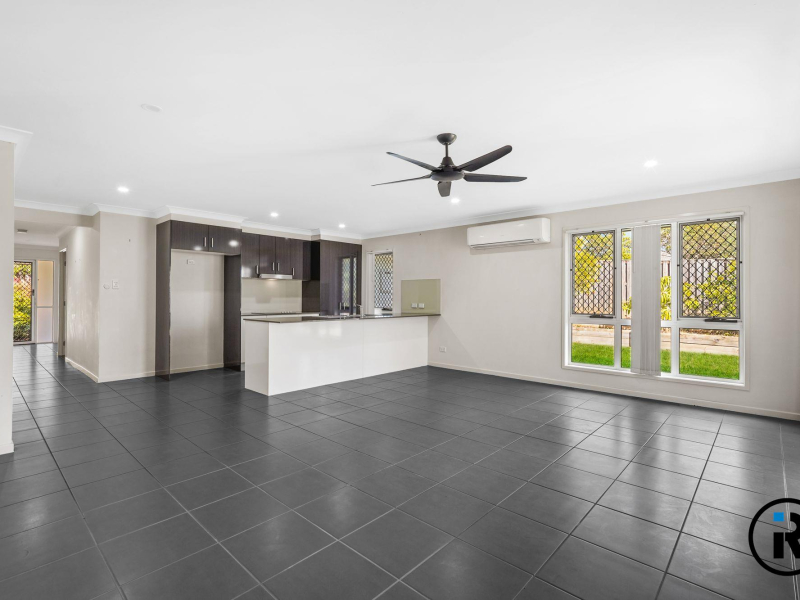 2 Nepal Court, Springfield Lakes, QLD 4300