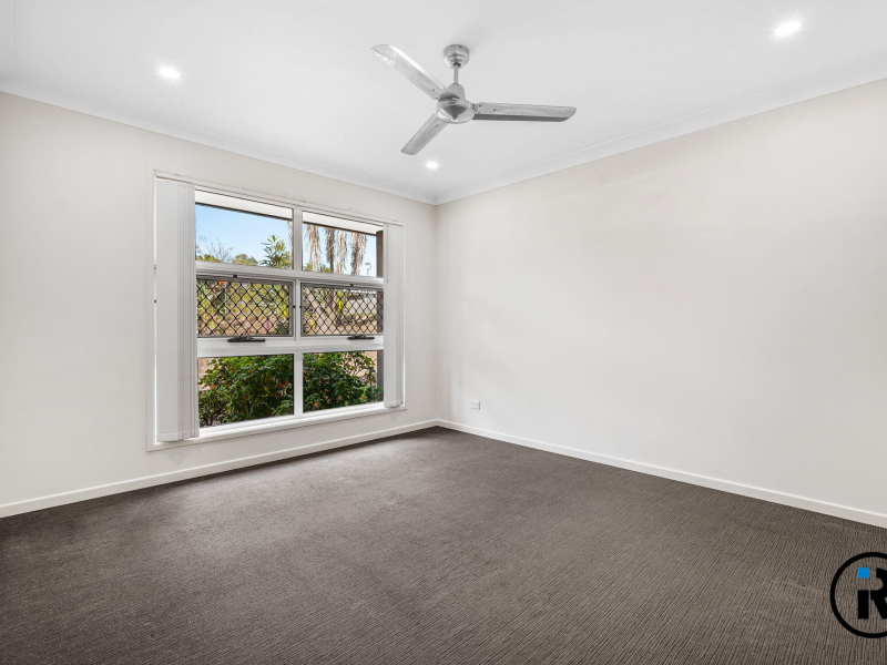 2 Nepal Court, Springfield Lakes, QLD 4300