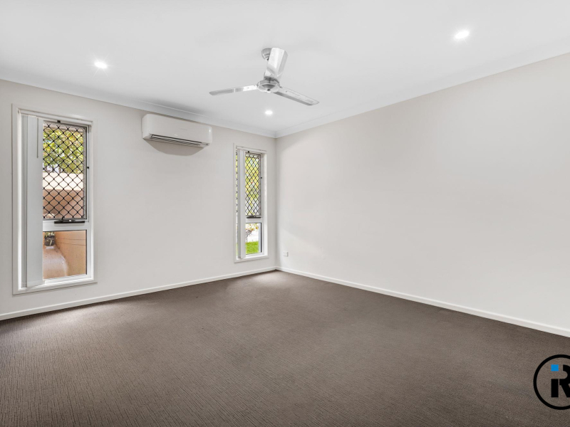 2 Nepal Court, Springfield Lakes, QLD 4300