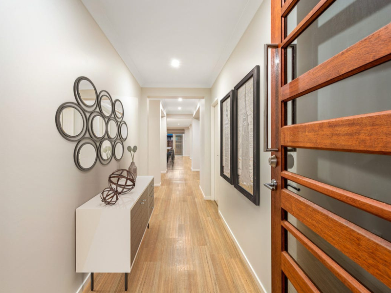 21 Naren Street, Spring Mountain, QLD 4300