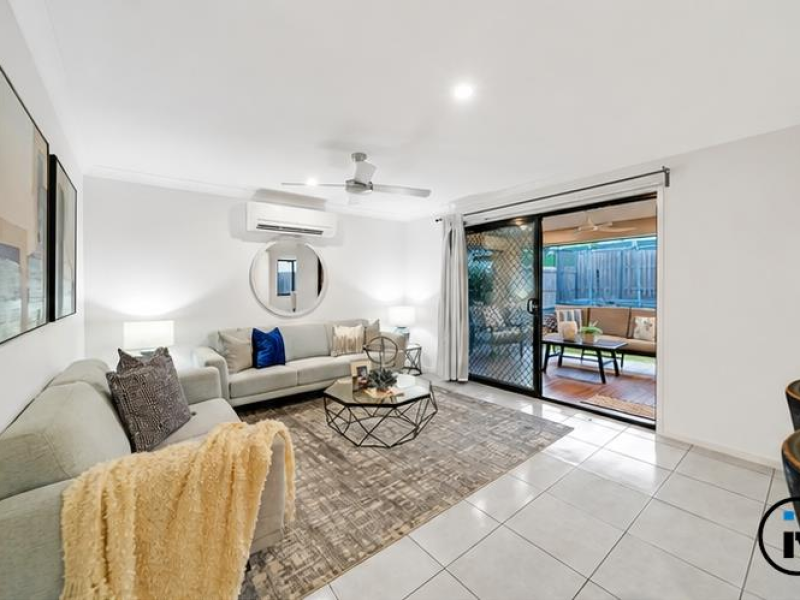 6 Barakula Street, South Ripley, QLD 4306