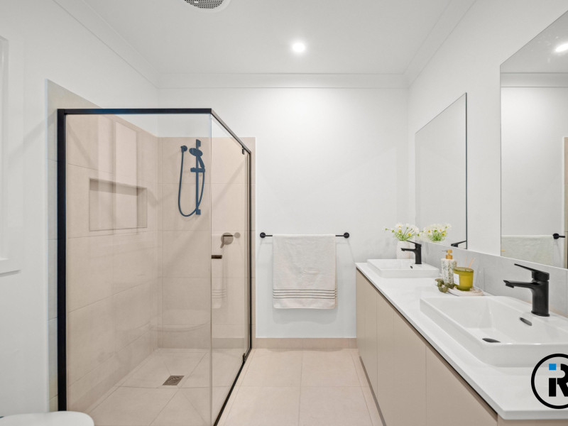 12 Noosa Street, South Maclean, QLD 4280