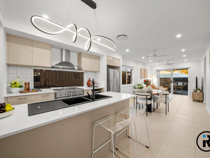 12 Noosa Street, South Maclean, QLD 4280